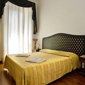 ** Bed & Breakfast Sole E Luna Italien