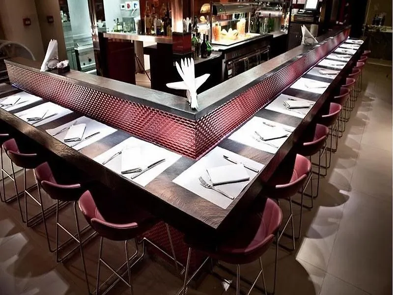 Best Western Hotel Goldenmile Milan Trezzano sul Naviglio 4*,